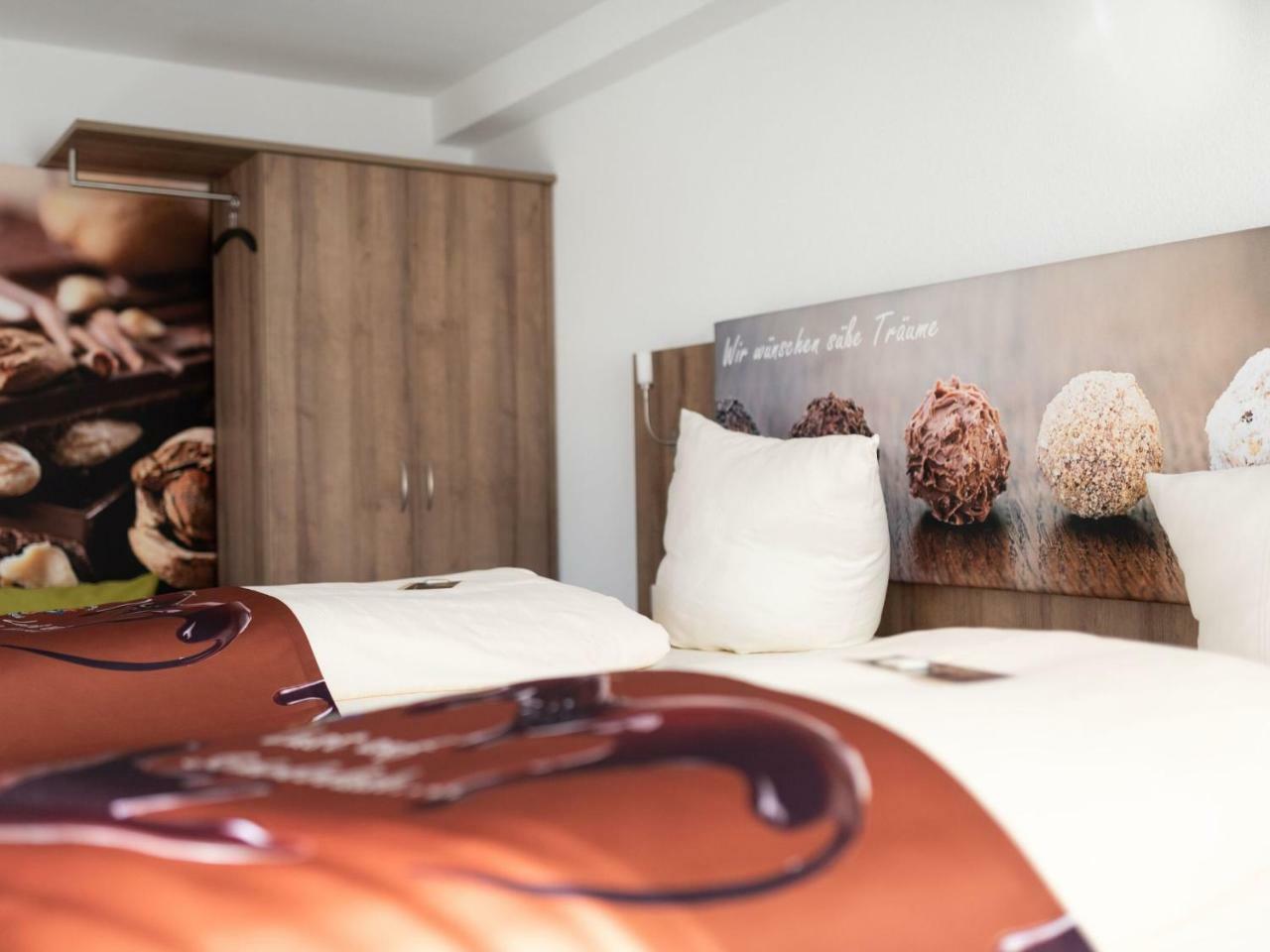 Hotel Conditorei Cafe Baier Schoemberg  Экстерьер фото