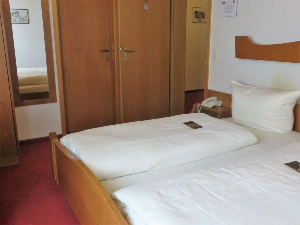 Hotel Conditorei Cafe Baier Schoemberg  Экстерьер фото