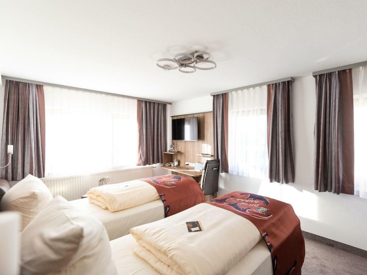 Hotel Conditorei Cafe Baier Schoemberg  Экстерьер фото